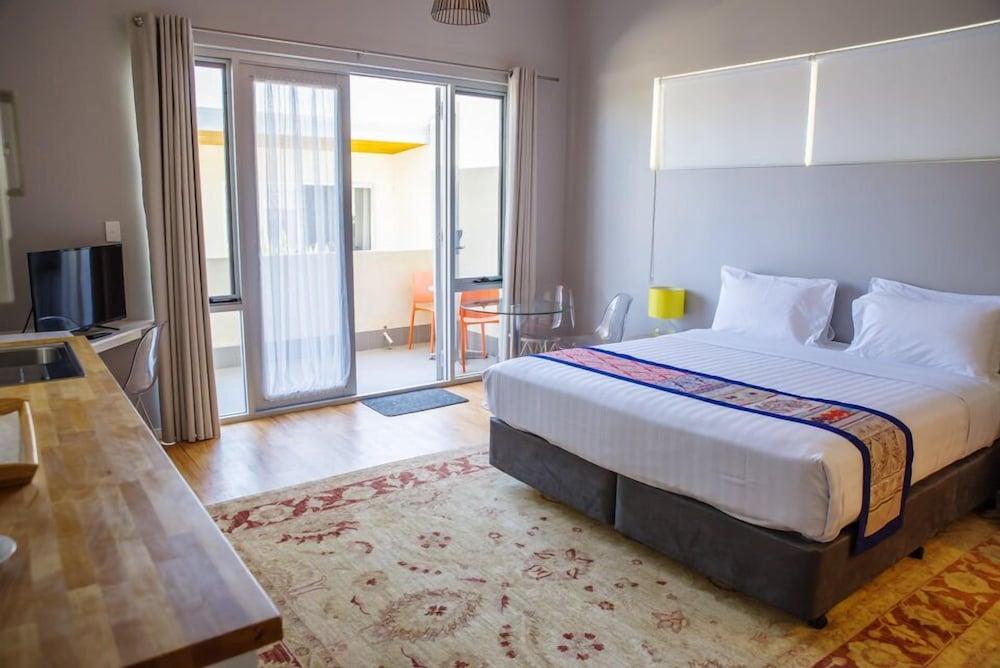 Boutique - Maand Up Hotel